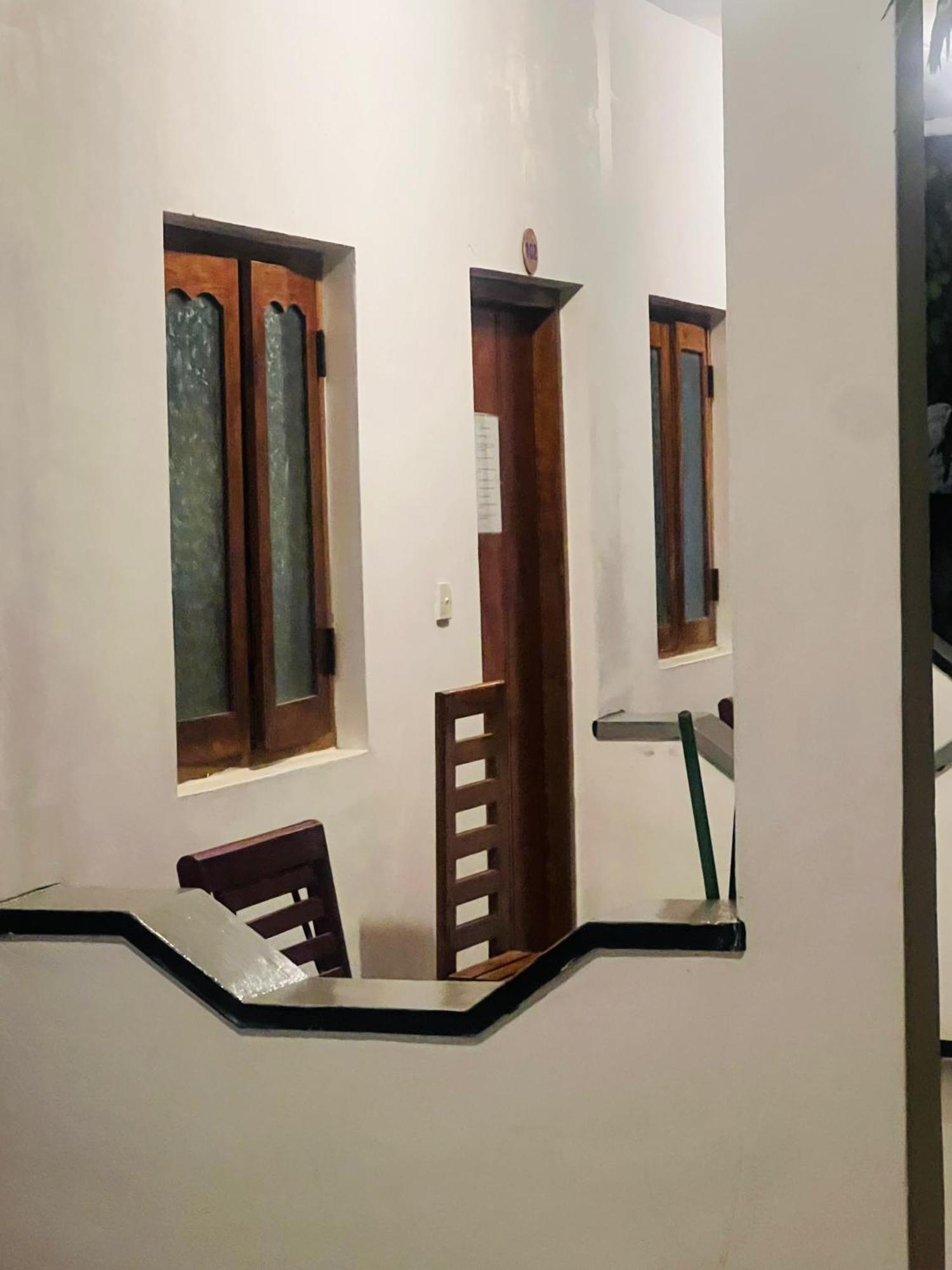 Moxy Bay Arugambay Hotell Arugam Kudah Eksteriør bilde