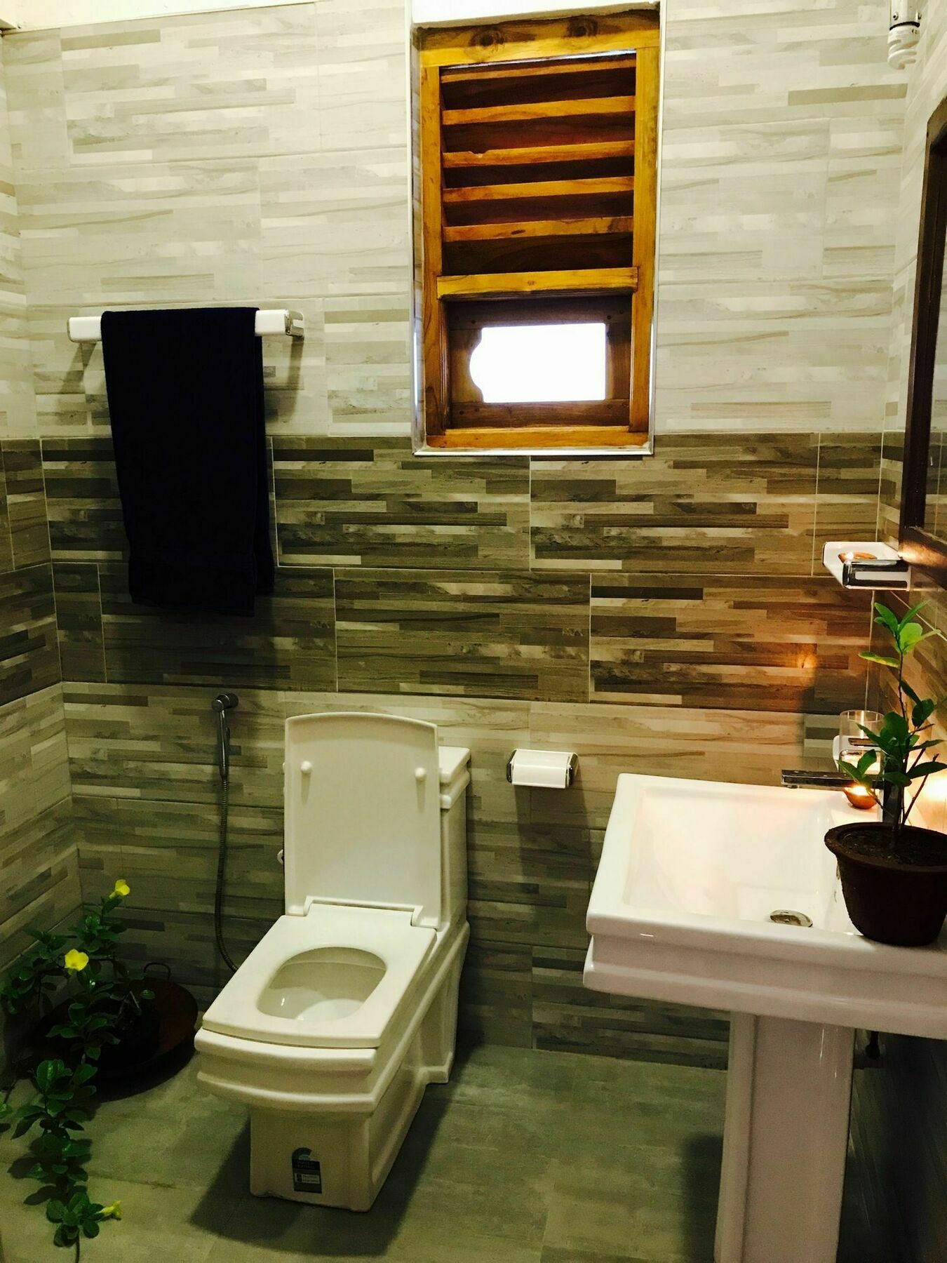 Moxy Bay Arugambay Hotell Arugam Kudah Eksteriør bilde